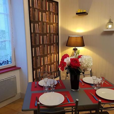 Le Refuge Des Corderies Apartman Blois Kültér fotó