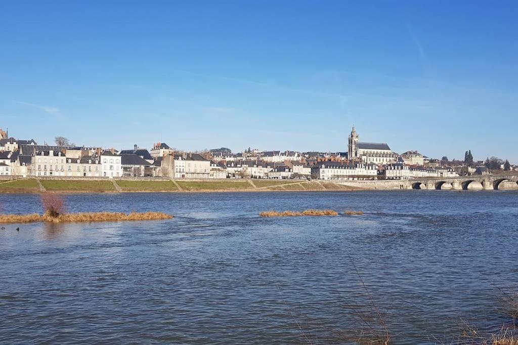 Le Refuge Des Corderies Apartman Blois Kültér fotó