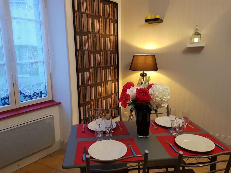 Le Refuge Des Corderies Apartman Blois Kültér fotó